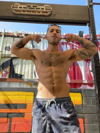 OnlyFans cuenta daddyxfit header 2