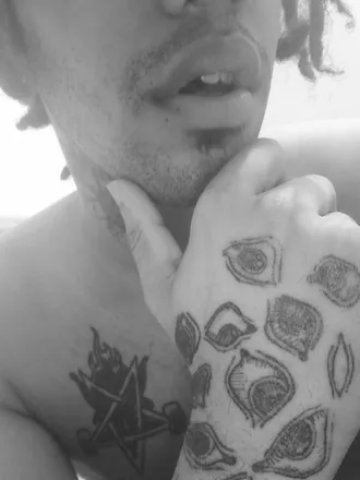 OnlyFans cuenta thevoider header 2