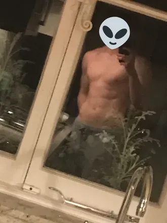 OnlyFans cuenta toss_and_turn avatar 1