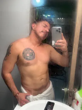 OnlyFans cuenta alexvera76 avatar 1