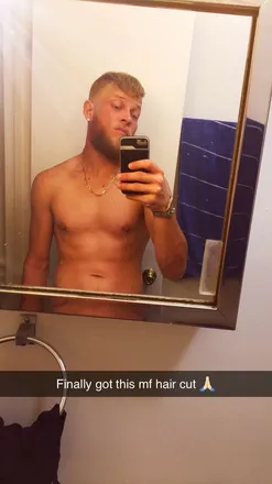 OnlyFans cuenta bluntsandbackshots header 2