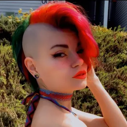 OnlyFans cuenta multicoloredmajesticness avatar 1
