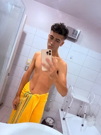 OnlyFans cuenta twinkkiwi avatar 1