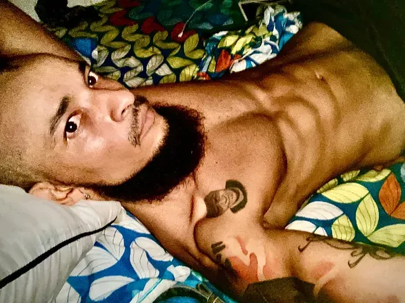 OnlyFans cuenta rayomolina88 header 2