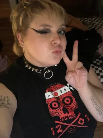 OnlyFans cuenta honeyyfae previous_avatars_1 3