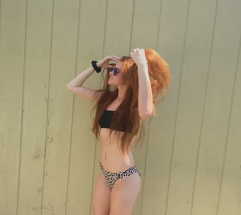 OnlyFans cuenta littleredhead00 header 2