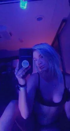 OnlyFans account  babygirl2710 avatar 1