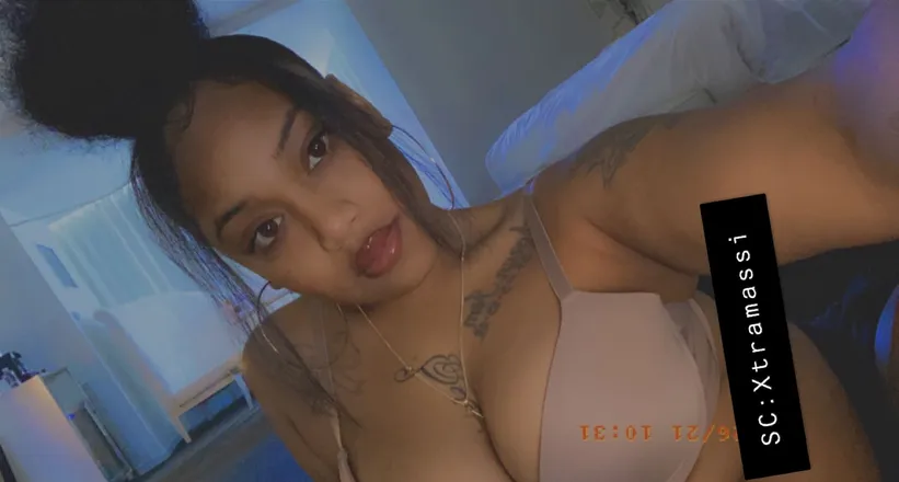 OnlyFans account  honeycocaine0214 header 2