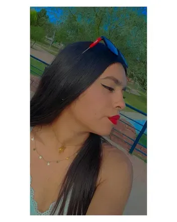 OnlyFans cuenta isela010203333 avatar 1
