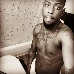 OnlyFans cuenta playboiriico673 avatar 1