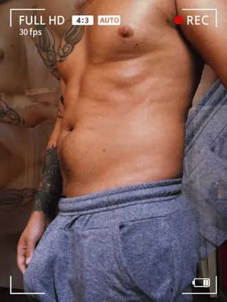 OnlyFans cuenta maxwel_ll header 2