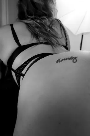 OnlyFans cuenta beauttblondie header 2