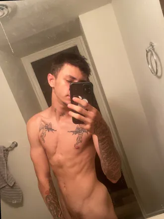 OnlyFans cuenta llxgxcy header 2