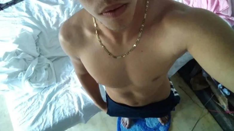 OnlyFans cuenta cute_boyharolt header 2