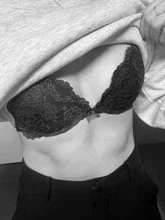 OnlyFans cuenta luunababe header 2