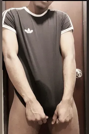 OnlyFans account  roblesmore header 2