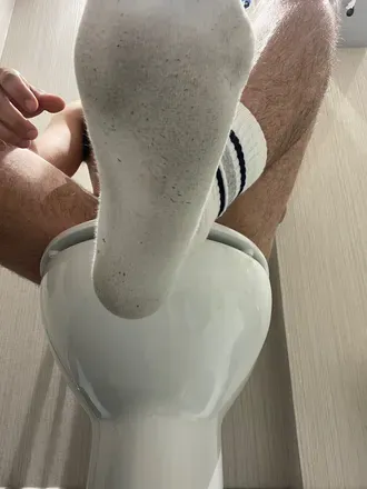 OnlyFans cuenta dirtyfootsweaty avatar 1