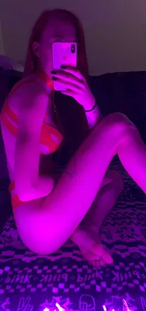 OnlyFans cuenta strawb3rrygirl avatar 1