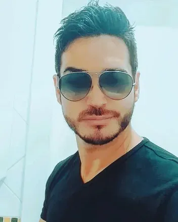 OnlyFans account  foyaker avatar 1