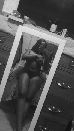 OnlyFans cuenta jadethev header 2