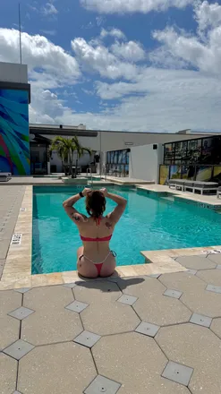 OnlyFans cuenta quadmommi header 2
