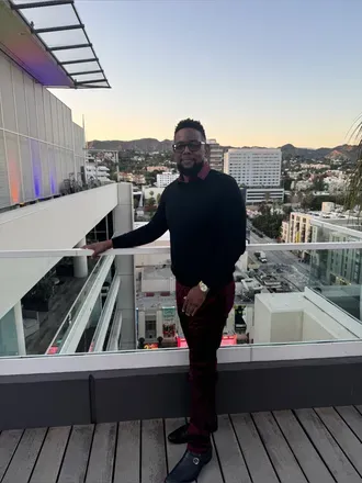OnlyFans account  ericyoungproductions avatar 1