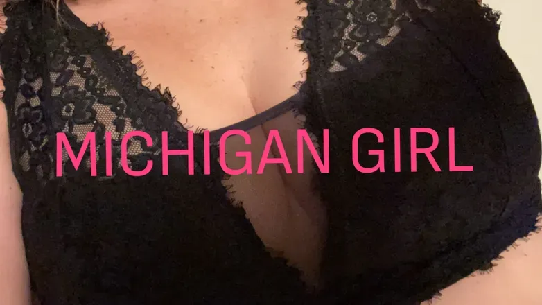 OnlyFans cuenta michigan_girl_ header 2
