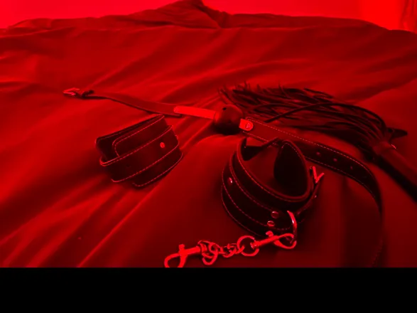 OnlyFans cuenta drool.on.you header 2