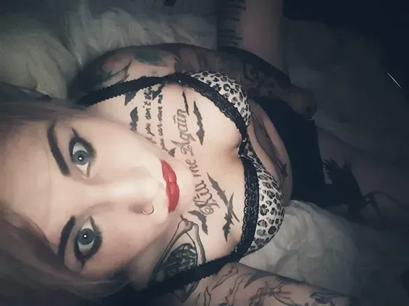 OnlyFans cuenta gigiliji avatar 1