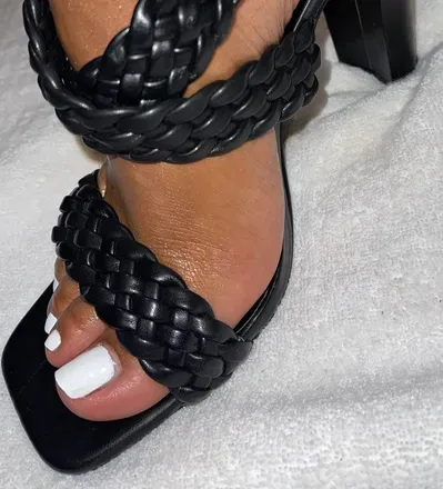 OnlyFans cuenta feet_2luv avatar 1