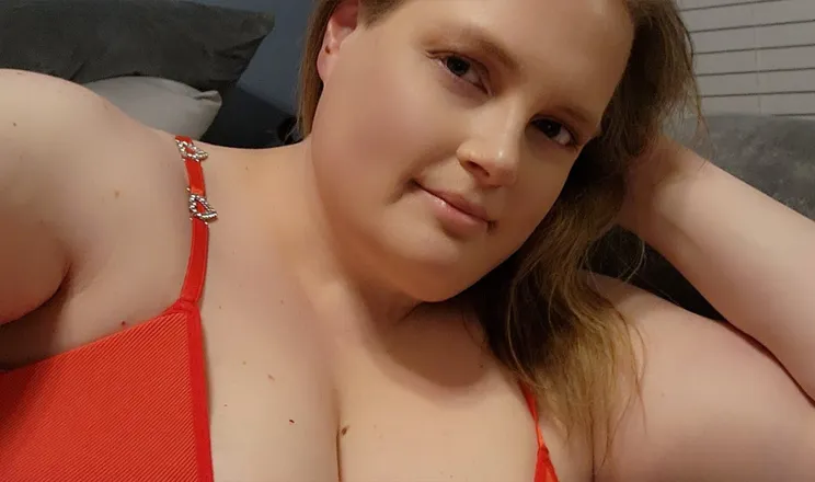 OnlyFans cuenta beccabear_ddd header 2