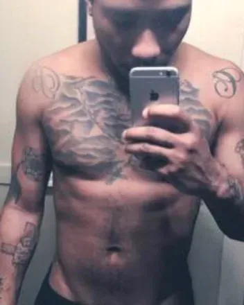 OnlyFans account  handsomeandhangin avatar 1