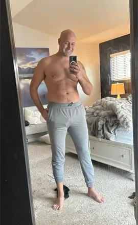OnlyFans cuenta discrete_dilf_for_you avatar 1