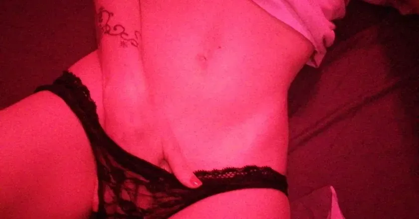OnlyFans cuenta khalifourchon header 2