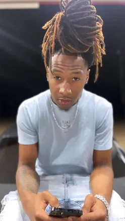 OnlyFans account  davionn99 avatar 1