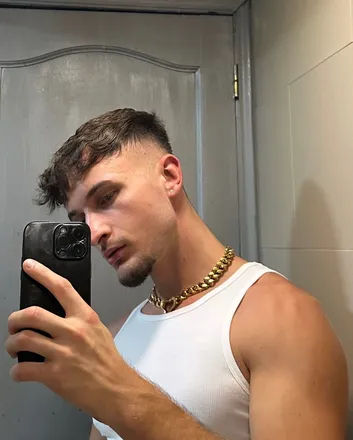 OnlyFans of arnoboy