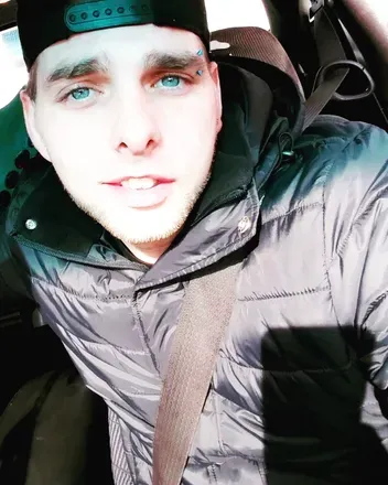 OnlyFans account  buggythatguy avatar 1