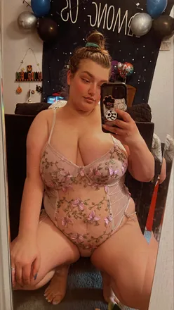 OnlyFans cuenta kristalynn45 header 2