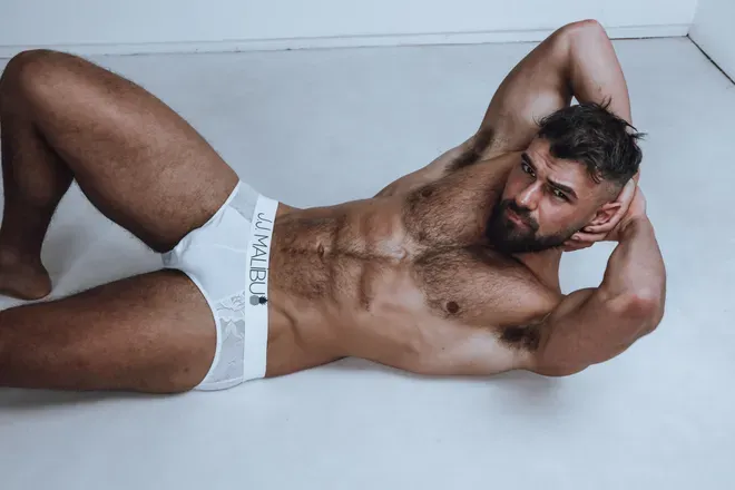 OnlyFans cuenta master.baytes header 2