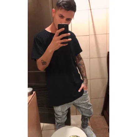 OnlyFans cuenta bychus header 2