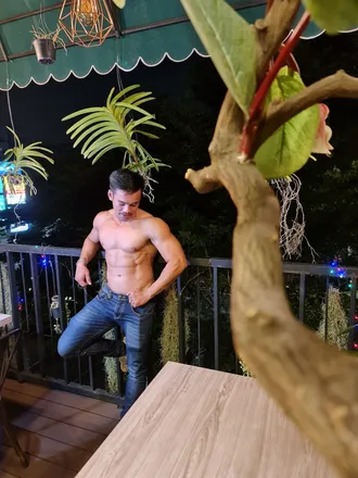 OnlyFans cuenta siamtrainer header 2
