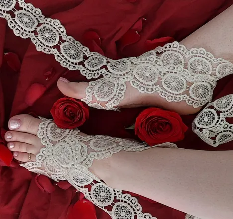 OnlyFans cuenta naomiwanna4reels header 2