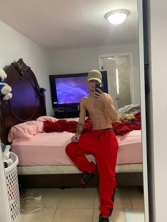 OnlyFans cuenta u216358965 header 2