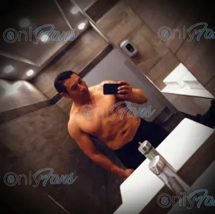 OnlyFans cuenta kenandito avatar 1