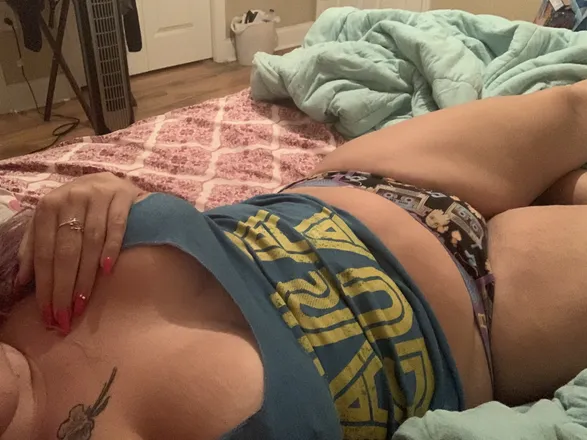 OnlyFans account  shreksbitch69 header 2