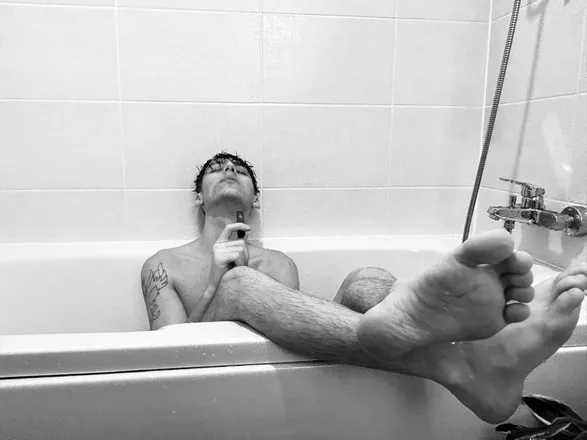 OnlyFans cuenta mihailovikyvl header 2
