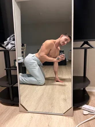 OnlyFans cuenta jordanjoseph_ header 2