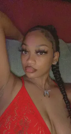 OnlyFans cuenta omgnoshedidnt avatar 1