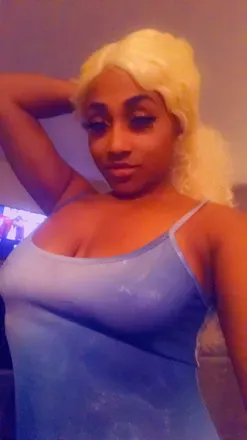 OnlyFans cuenta emilyredrenee avatar 1