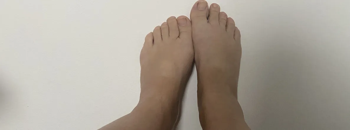 OnlyFans account  feetbyrosemira header 2